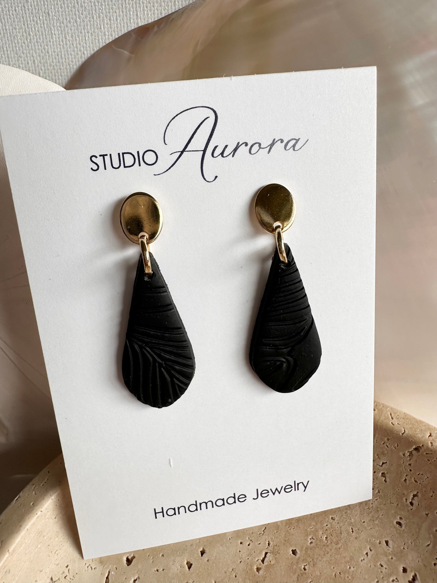 Leaf Texture Dangle Earrings