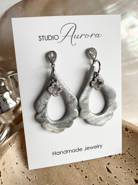 Elenor Earrings