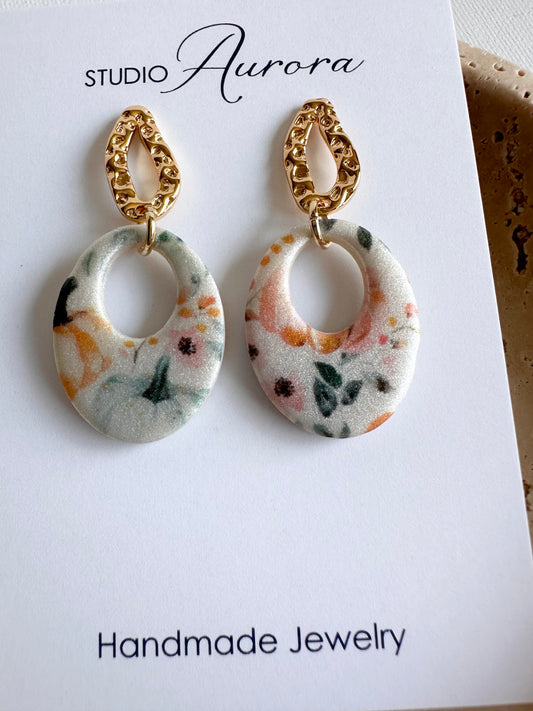 Oh Pumpkin Med Oval Earrings