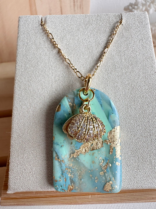 Deb Necklace - shell