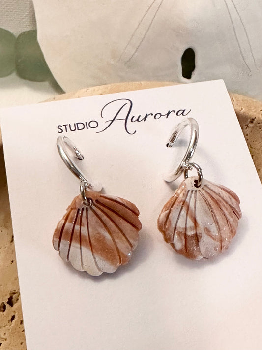 Shell Earrings - med hoop